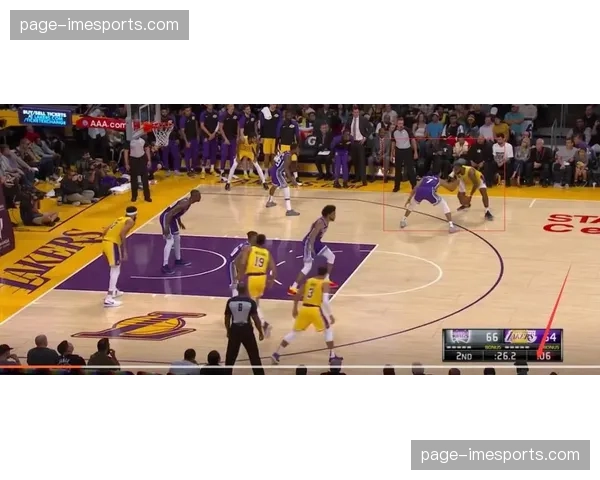 联盟就球员在转换进攻中“故意伸腿”造犯规动作向各队发布判罚尺度备忘录